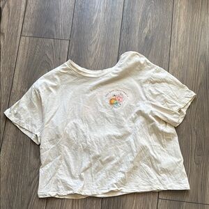 Big Sur crop top cream 70’s vibe graphic T